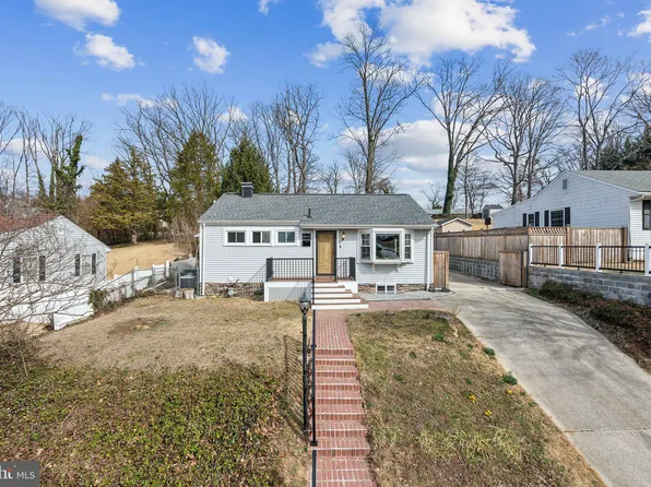 6611 Berkshire Dr, Alexandria, VA 22310