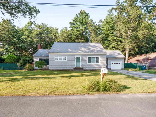 86 Linton Street, Nashua, NH 03060