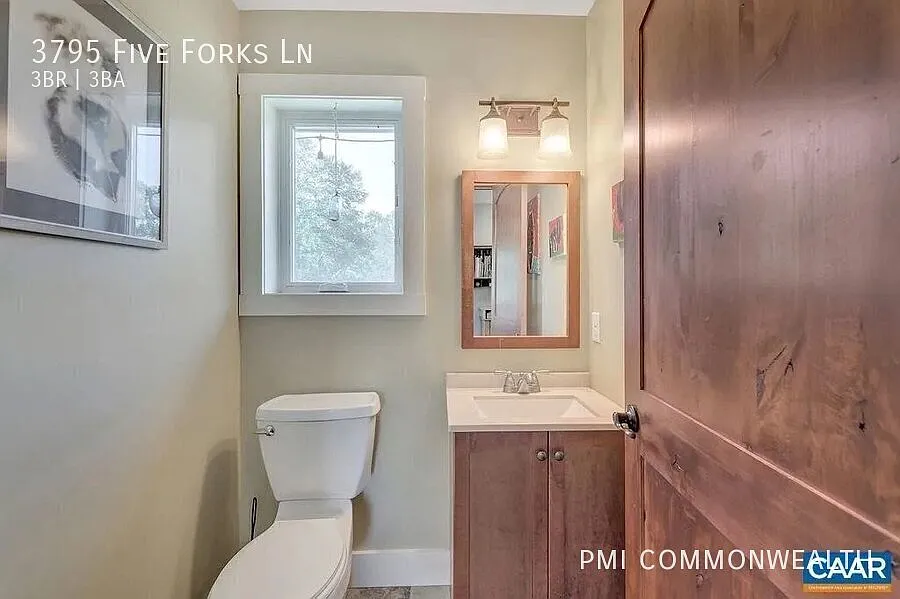 3 Bed / 2 Bath Farm Property (Available Now) — Photo 4