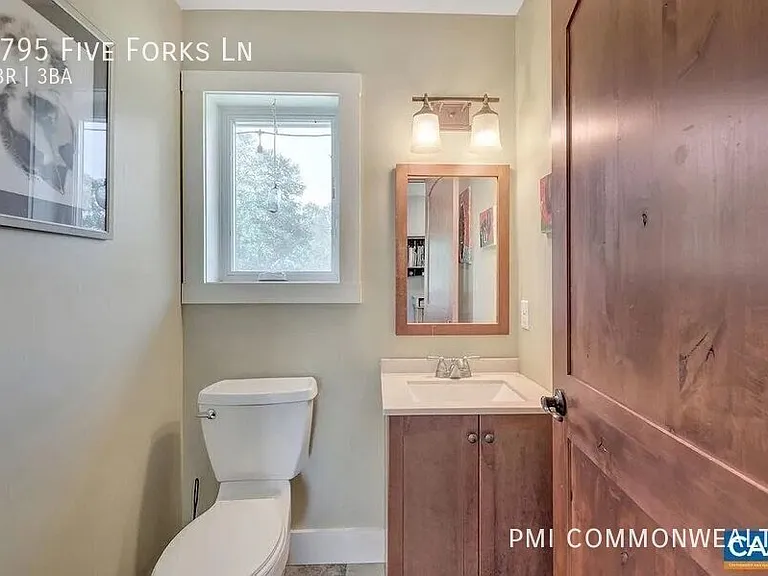 3795 Five Forks Ln — Photo 4