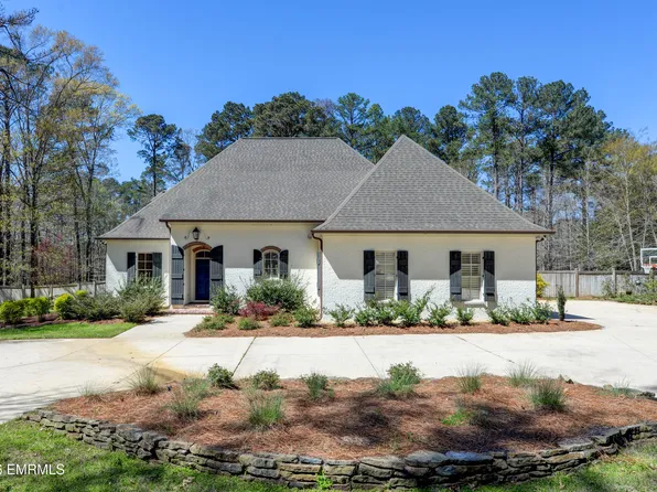 7424 Belle Trce, Marion, MS 39342