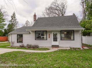 1130 Wolf Ct, East Lansing, MI 48823