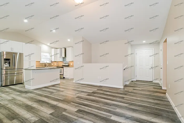 106 Silica Dr — Photo 5
