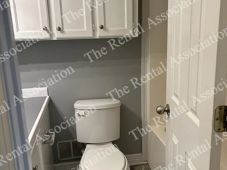 1309 W Kentucky Ave — Photo 3