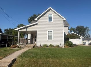 40 N Sycamore St, Redkey, IN 47373