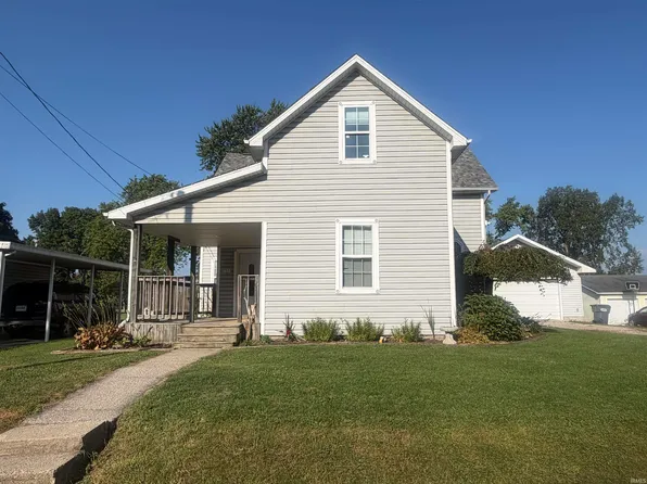 40 N Sycamore St, Redkey, IN 47373