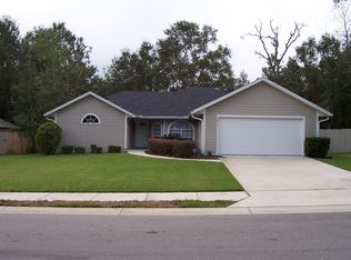 5916 SW 86th Dr, Gainesville, FL 32608