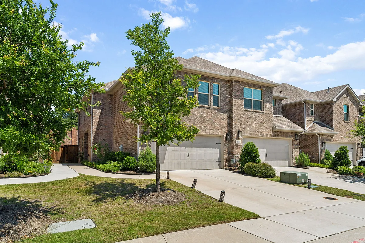 Building Photo - 201 Tortugas Dr