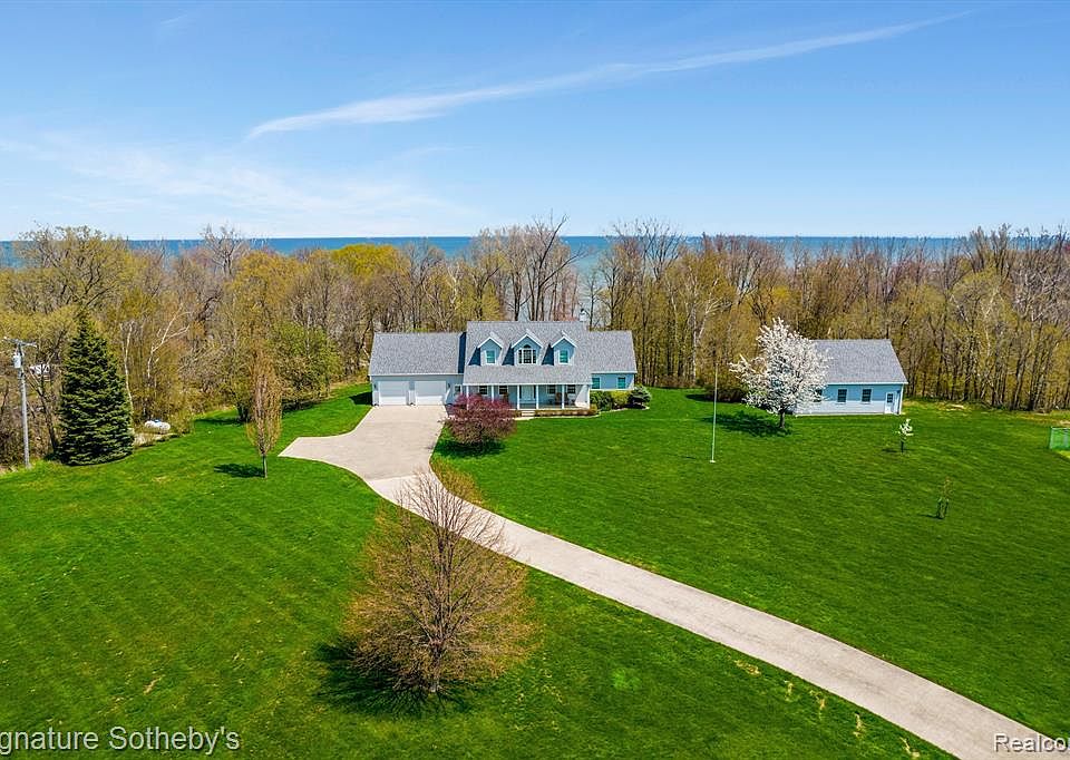 6880 N Lakeshore Rd, Port Hope, MI 48468 MLS 20230075893 Zillow