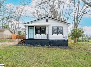 410 E South 3rd St, Seneca, SC 29678