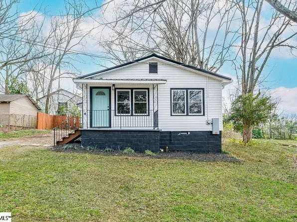 410 E South 3rd St, Seneca, SC 29678