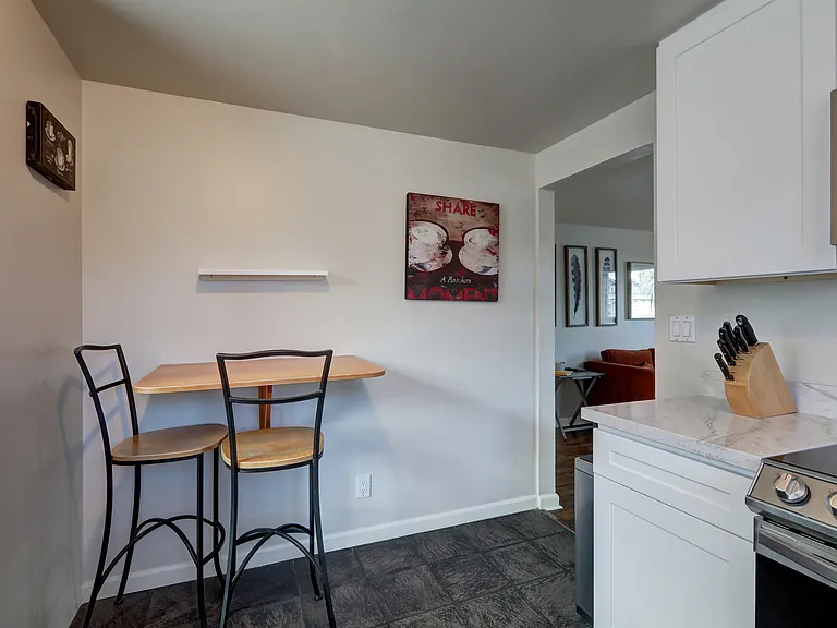3047 63rd Ave SW #A — Photo 5