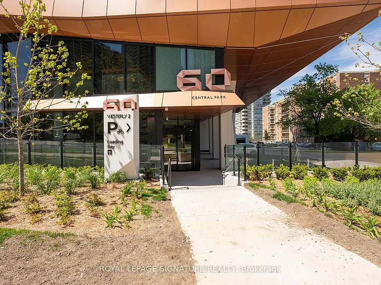 60 Central Park Dr #2306 — Photo 4