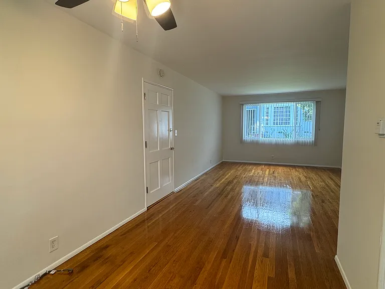 1792 Grevelia St #1792 — Photo 1