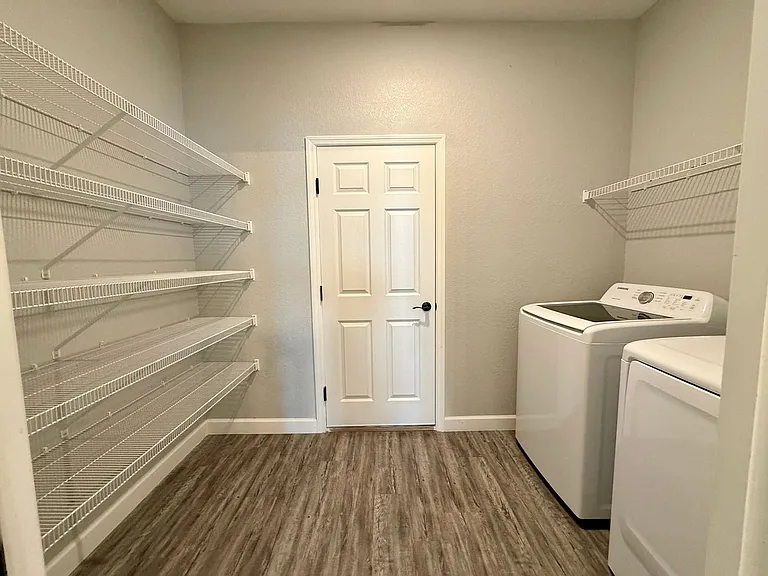 2607 Tanoak Ter — Photo 20