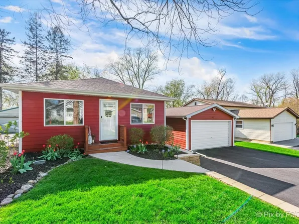 517 Santa Barbara Rd, Lakemoor, IL 60051