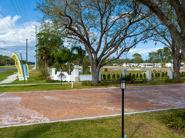 287 Club Rio Dr — Photo 11