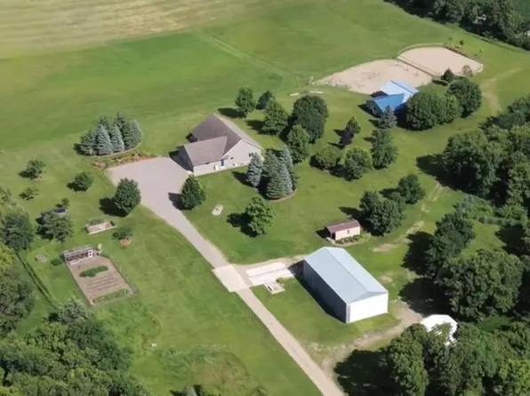 11166 State Highway 24 NW, Annandale, MN 55302