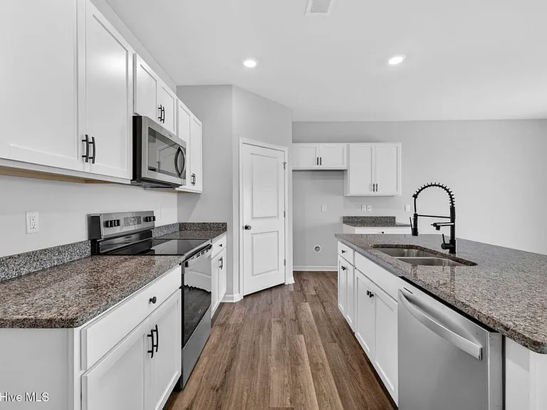 2039 Willowleaf Dr — Photo 5