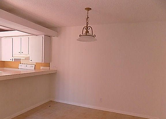 5th image of 5843 SE Riverboat Dr