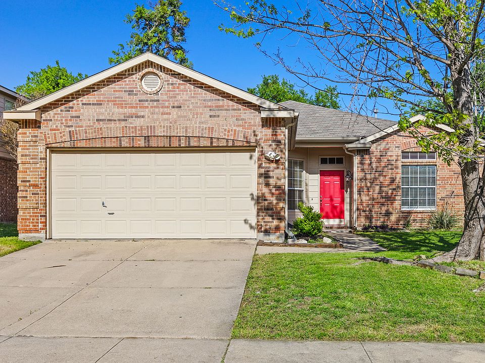1st image of 2313 Basswood Dr