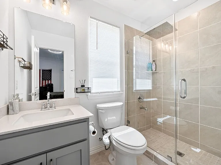 2109 Hibiscus Ln — Photo 31