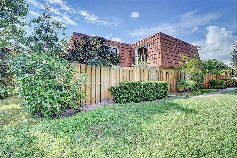 1st image of 3302 Spanish Wells Dr #40-D