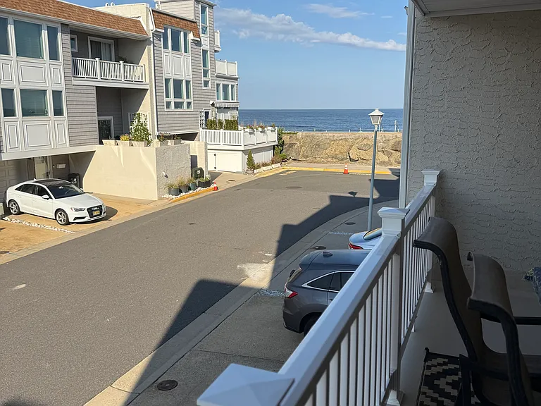18 Village Rd — Photo 17