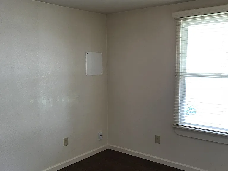 324 Stevenson St — Photo 16