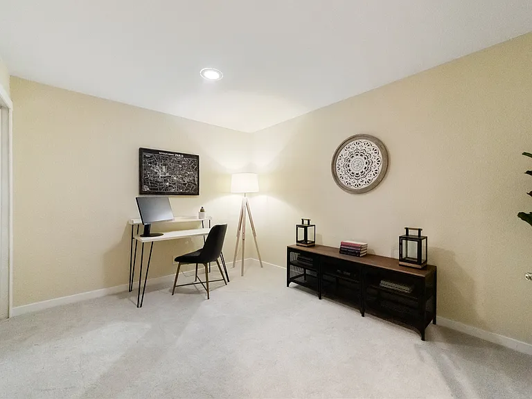 3906 Silverheels Dr #3906 — Photo 15