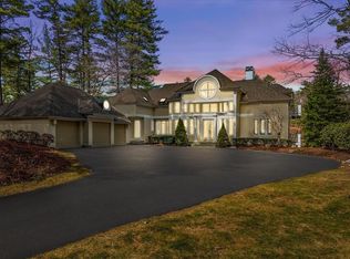 44 Southpoint Ln, Ipswich, MA 01938