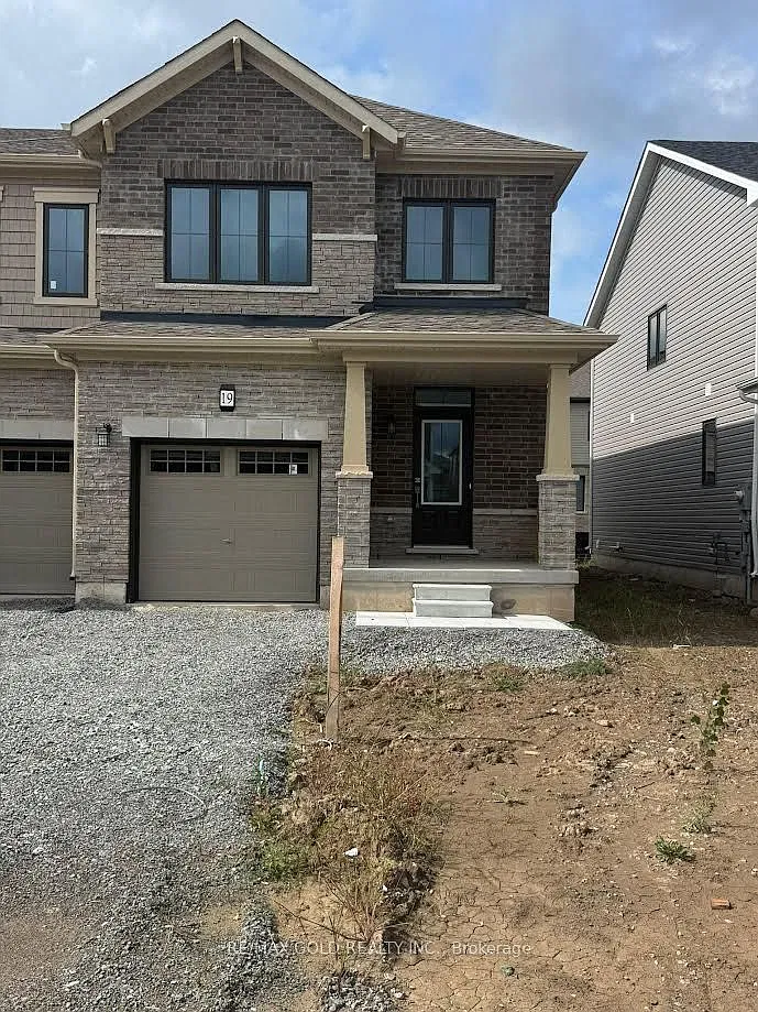 3 bed, $2,600 — Photo 1
