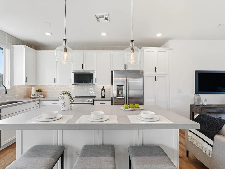 2121 W Sonoran Desert Dr #64 — Photo 15