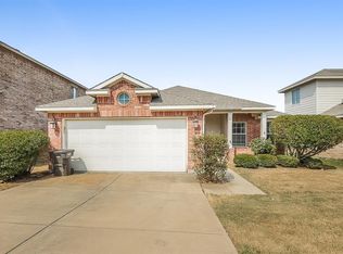 1128 April Springs Dr, Fort Worth, TX 76134