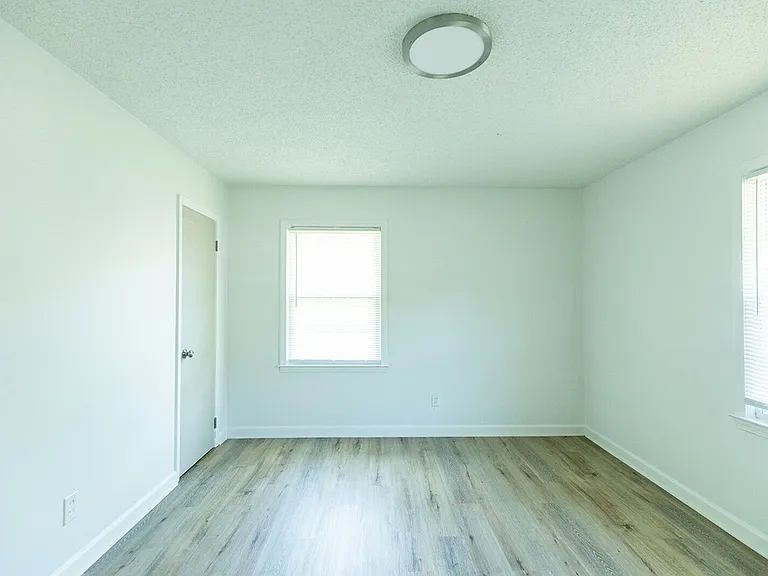 Room 1 Room 1