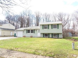 124 Snowberry Cres, Gates, NY 14606