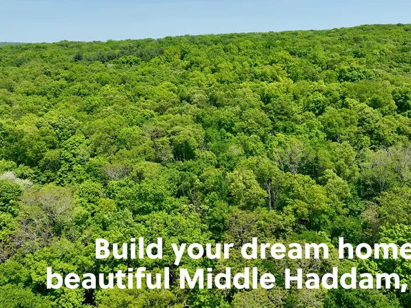 2C Long Hill Road, East Hampton, CT 06424