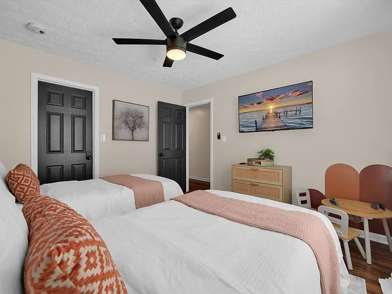5360 Durham Ridge Ct — Photo 33
