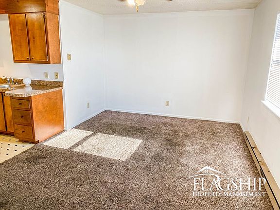4th image of 709 Patton Cir APT 36