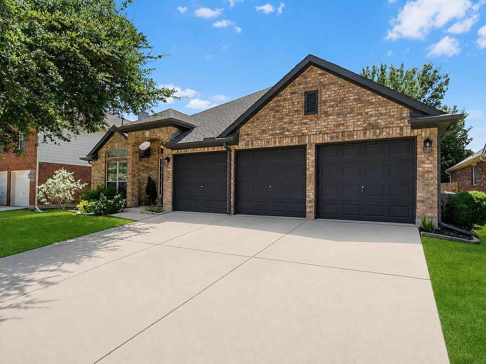 1st image of 12125 Shadybrook Dr