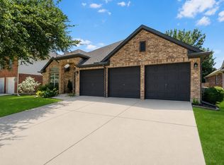 12125 Shadybrook Dr, Fort Worth, TX 76244