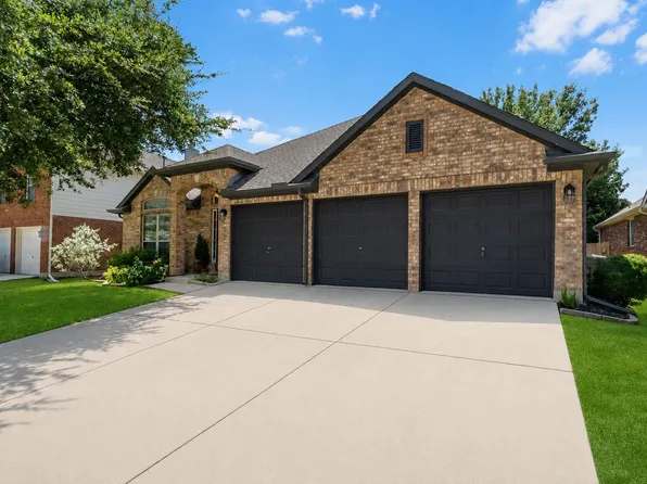 12125 Shadybrook Dr, Fort Worth, TX 76244
