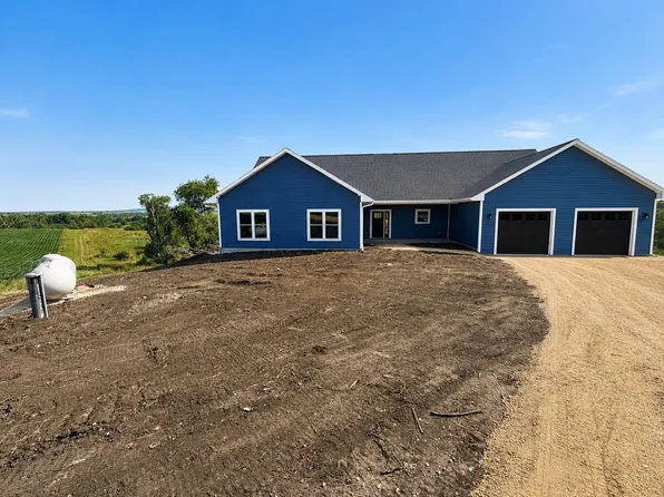 2701 Mounds Vw, Barneveld, WI 53507