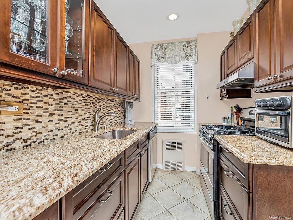 1st image of 1475 Thieriot Ave APT 4G