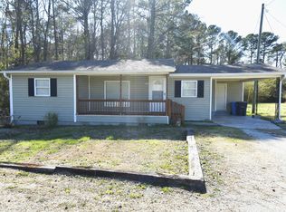 366 Bell Fork Rd, Jacksonville, NC 28540