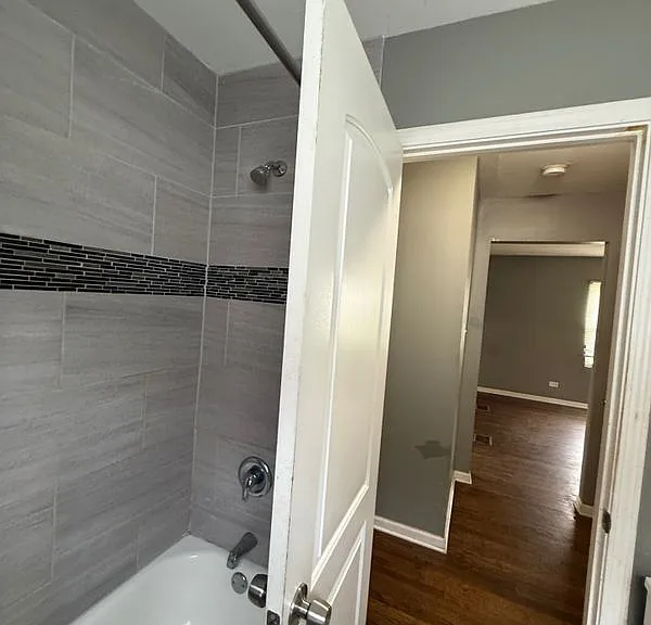 16963 Shea Ave — Photo 1