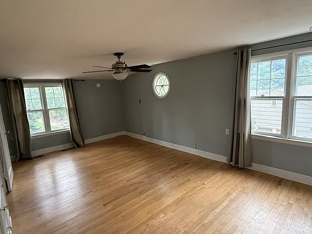 1226 W Prospect Rd — Photo 19