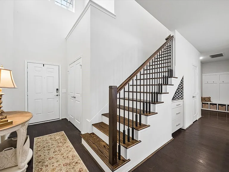 4026 Delta Rose St — Photo 3