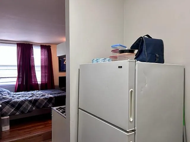 1154 Madison Ave #13 — Photo 15