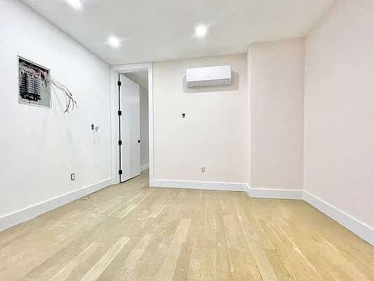 Rented by Doorway NYC, LLC | media 30